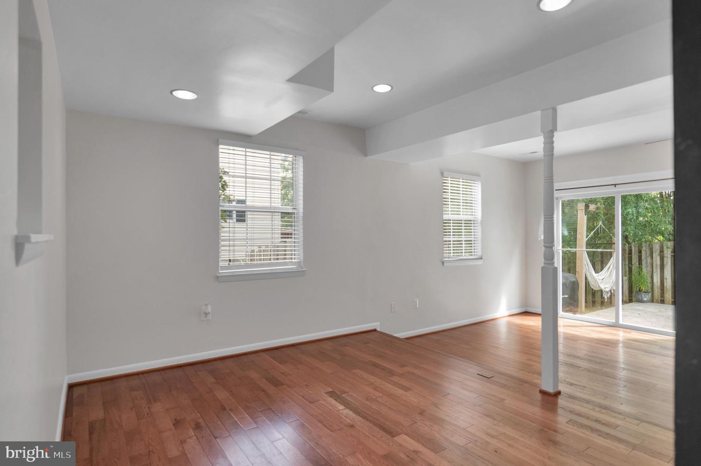 15041 CATALPA CT, WOODBRIDGE, Virginia 22193, 3 Bedrooms Bedrooms, 6 Rooms Rooms,2 BathroomsBathrooms,Residential,For sale,15041 CATALPA CT,VAPW2101450 MLS # VAPW2101450