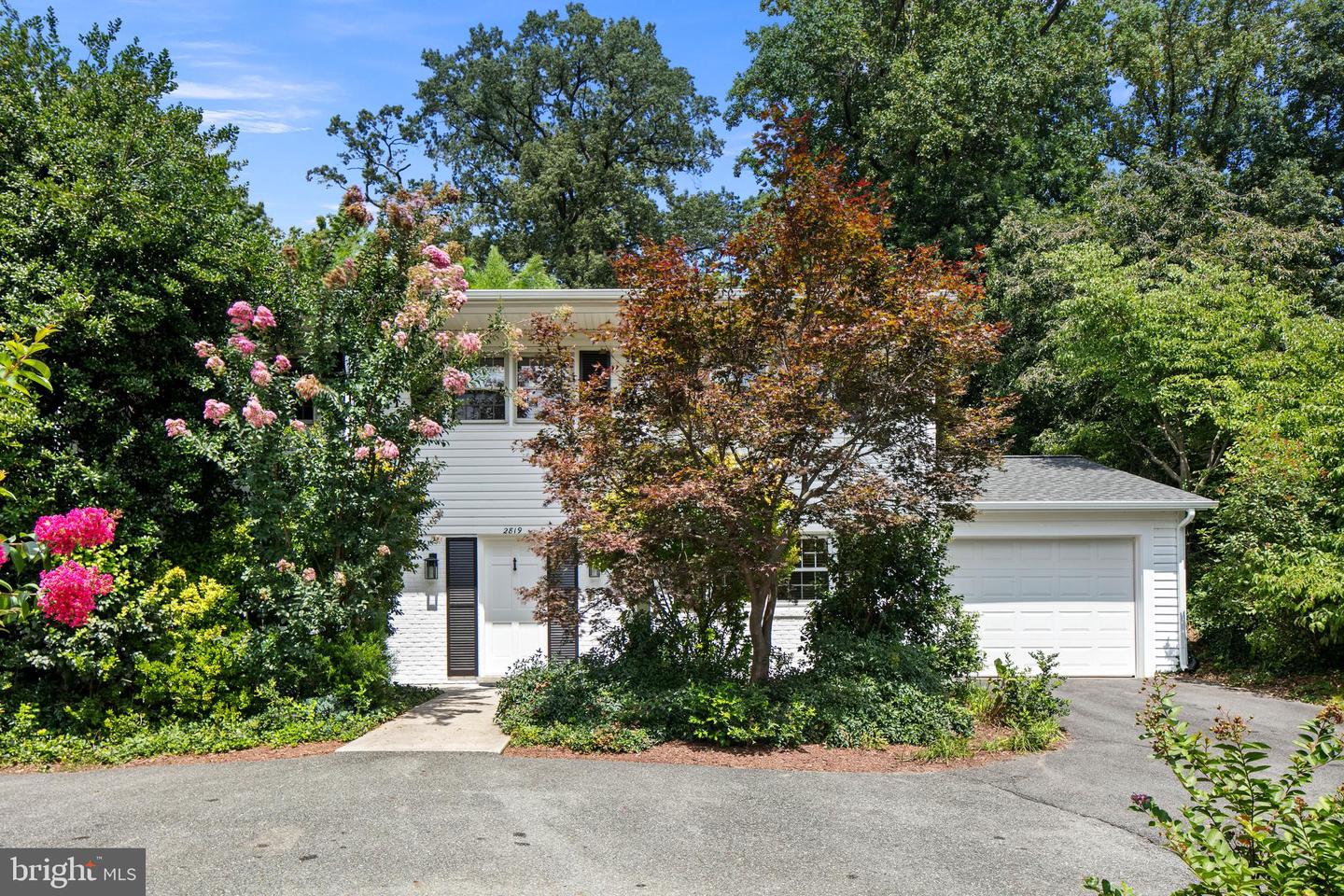 2819 LORCOM LN, ARLINGTON, Virginia 22207, 5 Bedrooms Bedrooms, ,2 BathroomsBathrooms,Residential,For sale,2819 LORCOM LN,VAAR2062260 MLS # VAAR2062260