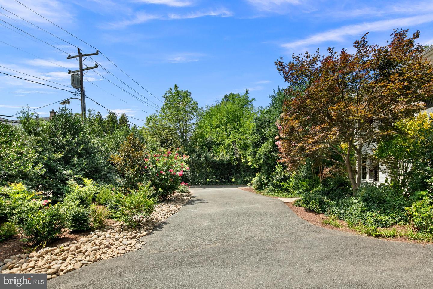 2819 LORCOM LN, ARLINGTON, Virginia 22207, 5 Bedrooms Bedrooms, ,2 BathroomsBathrooms,Residential,For sale,2819 LORCOM LN,VAAR2062260 MLS # VAAR2062260
