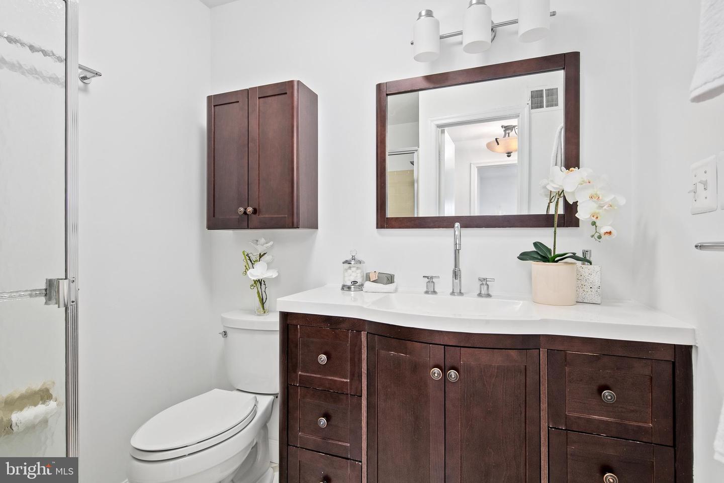 2819 LORCOM LN, ARLINGTON, Virginia 22207, 5 Bedrooms Bedrooms, ,2 BathroomsBathrooms,Residential,For sale,2819 LORCOM LN,VAAR2062260 MLS # VAAR2062260