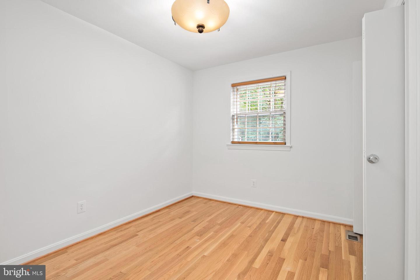 2819 LORCOM LN, ARLINGTON, Virginia 22207, 5 Bedrooms Bedrooms, ,2 BathroomsBathrooms,Residential,For sale,2819 LORCOM LN,VAAR2062260 MLS # VAAR2062260