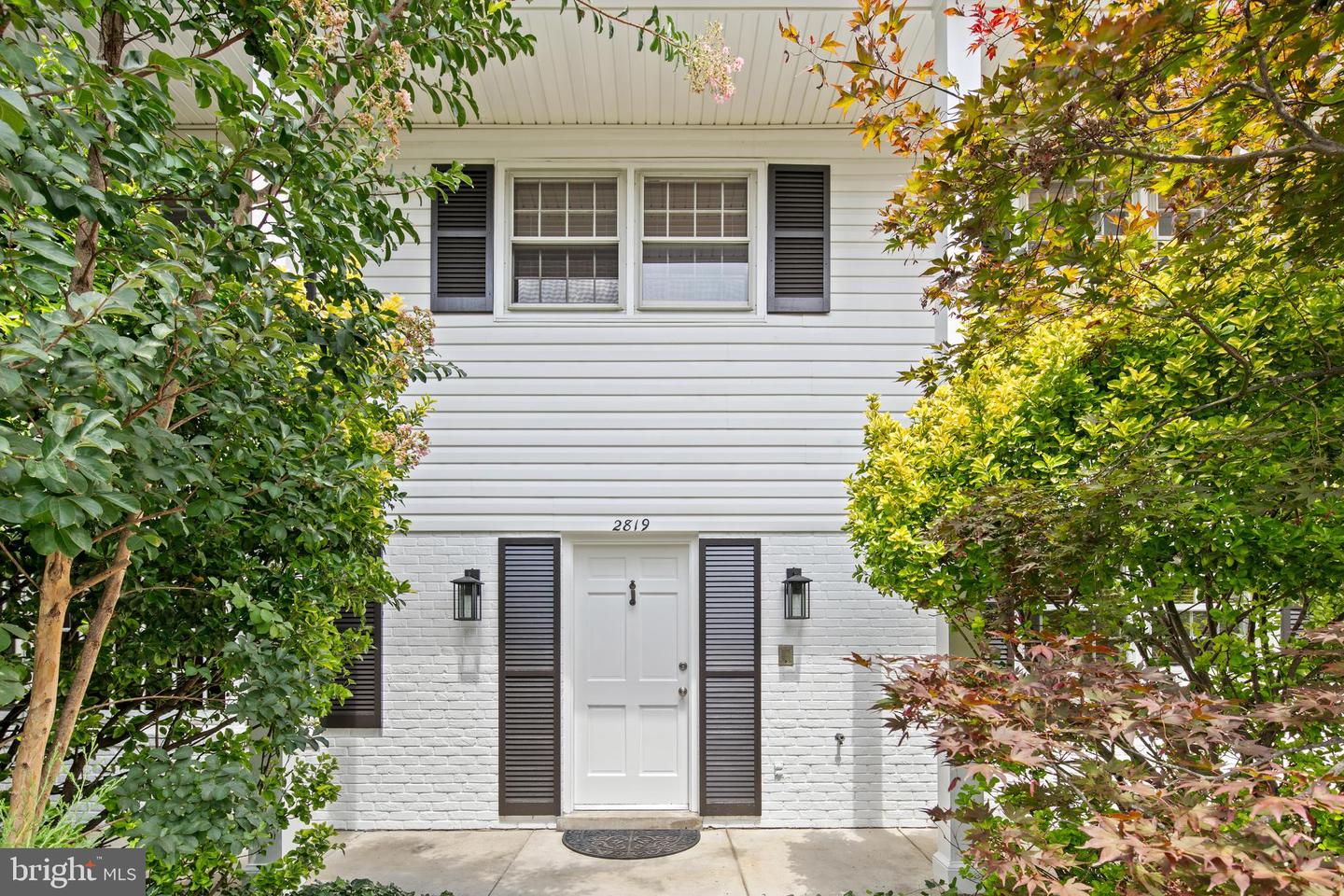 2819 LORCOM LN, ARLINGTON, Virginia 22207, 5 Bedrooms Bedrooms, ,2 BathroomsBathrooms,Residential,For sale,2819 LORCOM LN,VAAR2062260 MLS # VAAR2062260