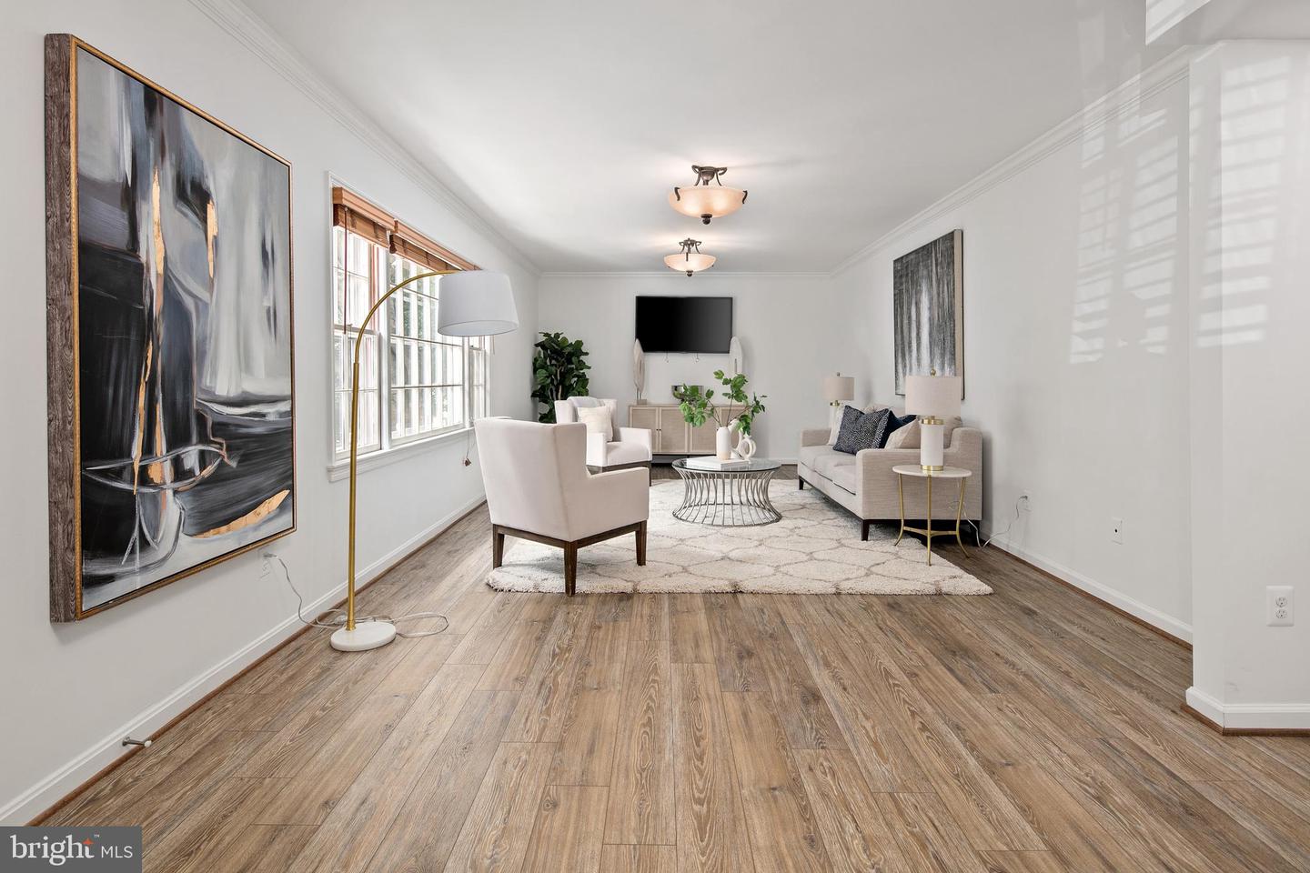 2819 LORCOM LN, ARLINGTON, Virginia 22207, 5 Bedrooms Bedrooms, ,2 BathroomsBathrooms,Residential,For sale,2819 LORCOM LN,VAAR2062260 MLS # VAAR2062260