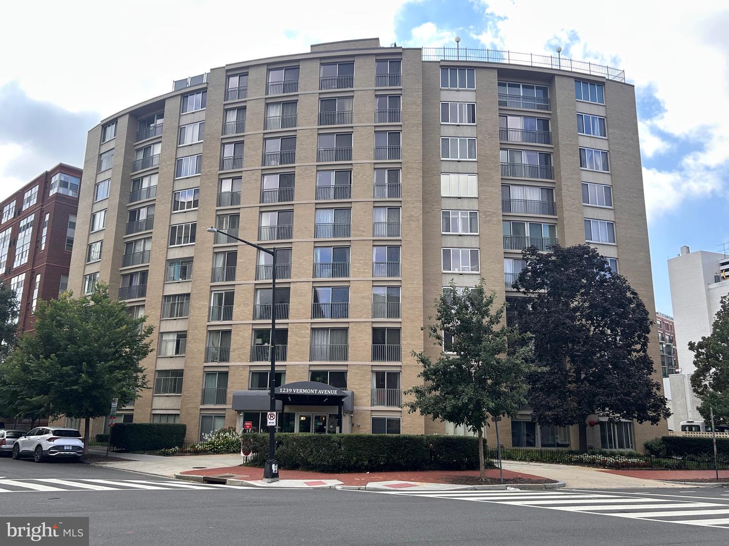 1239 VERMONT AVE NW #204, WASHINGTON, District Of Columbia 20005, 1 Bedroom Bedrooms, ,1 BathroomBathrooms,Residential,For sale,1239 VERMONT AVE NW #204,DCDC2215090 MLS # DCDC2215090