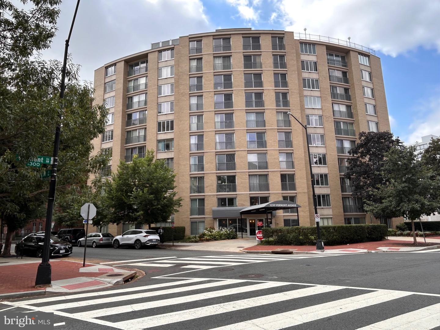 1239 VERMONT AVE NW #204, WASHINGTON, District Of Columbia 20005, 1 Bedroom Bedrooms, ,1 BathroomBathrooms,Residential,For sale,1239 VERMONT AVE NW #204,DCDC2215090 MLS # DCDC2215090