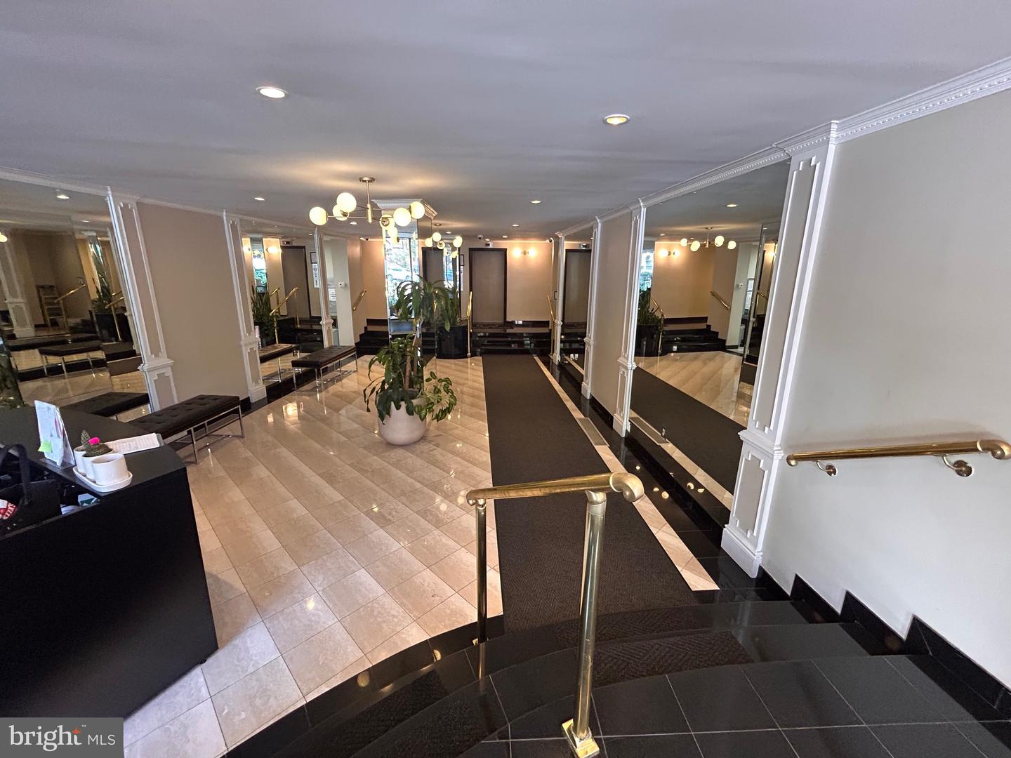 1239 VERMONT AVE NW #204, WASHINGTON, District Of Columbia 20005, 1 Bedroom Bedrooms, ,1 BathroomBathrooms,Residential,For sale,1239 VERMONT AVE NW #204,DCDC2215090 MLS # DCDC2215090
