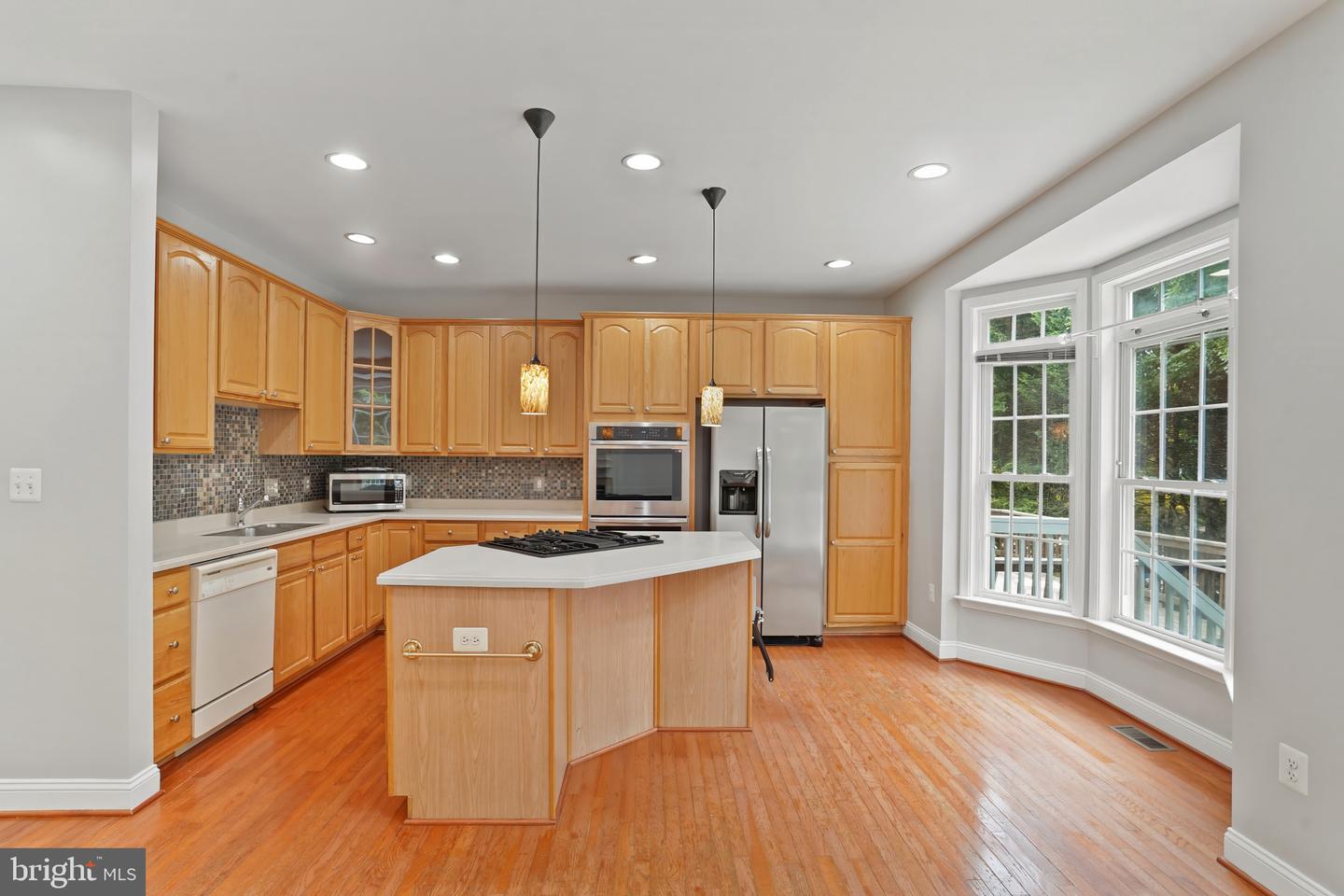 12465 BLISSFUL VALLEY DR, FAIRFAX, Virginia 22033, 4 Bedrooms Bedrooms, ,3 BathroomsBathrooms,Residential,For sale,12465 BLISSFUL VALLEY DR,VAFX2261248 MLS # VAFX2261248