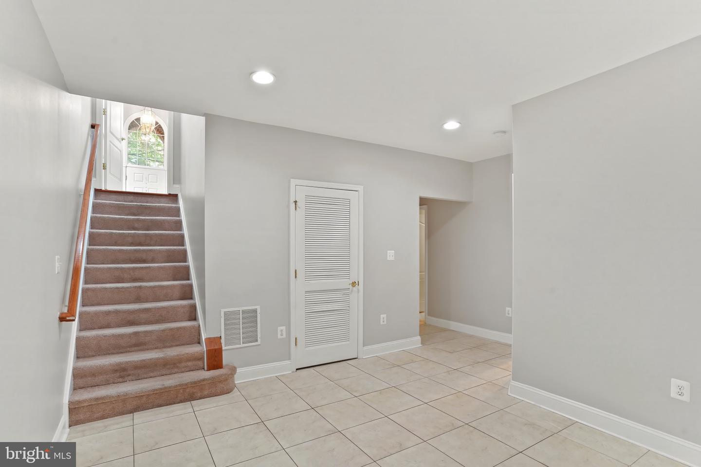12465 BLISSFUL VALLEY DR, FAIRFAX, Virginia 22033, 4 Bedrooms Bedrooms, ,3 BathroomsBathrooms,Residential,For sale,12465 BLISSFUL VALLEY DR,VAFX2261248 MLS # VAFX2261248