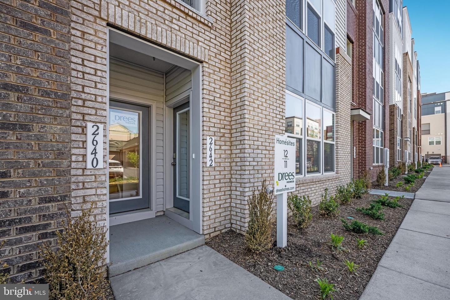 2642 NEABSCO COMMON PL, WOODBRIDGE, Virginia 22191, 2 Bedrooms Bedrooms, ,2 BathroomsBathrooms,Residential,For sale,2642 NEABSCO COMMON PL,VAPW2101466 MLS # VAPW2101466