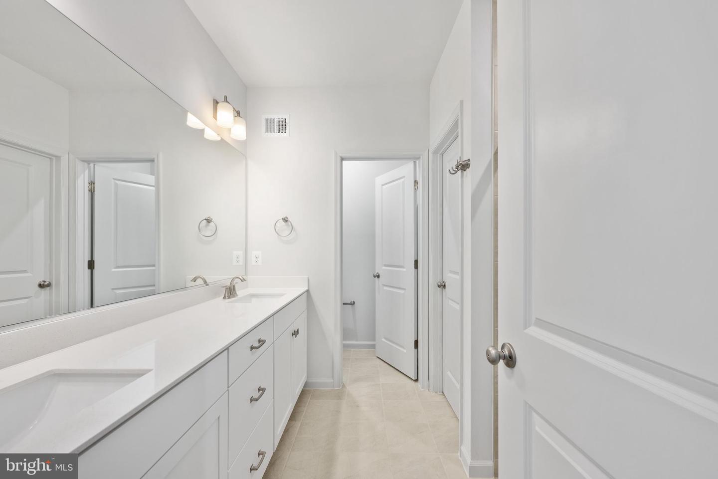 2642 NEABSCO COMMON PL, WOODBRIDGE, Virginia 22191, 2 Bedrooms Bedrooms, ,2 BathroomsBathrooms,Residential,For sale,2642 NEABSCO COMMON PL,VAPW2101466 MLS # VAPW2101466
