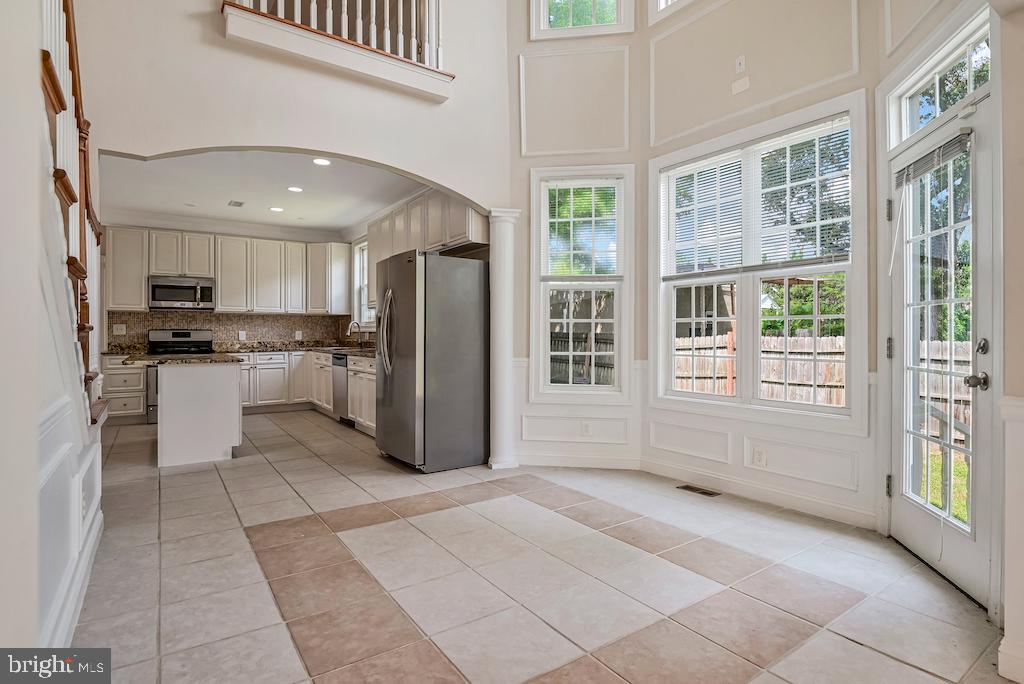 6614 QUANDER RD, ALEXANDRIA, Virginia 22307, 6 Bedrooms Bedrooms, ,5 BathroomsBathrooms,Residential,For sale,6614 QUANDER RD,VAFX2261296 MLS # VAFX2261296