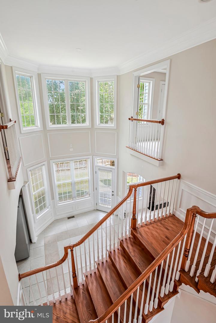 6614 QUANDER RD, ALEXANDRIA, Virginia 22307, 6 Bedrooms Bedrooms, ,5 BathroomsBathrooms,Residential,For sale,6614 QUANDER RD,VAFX2261296 MLS # VAFX2261296