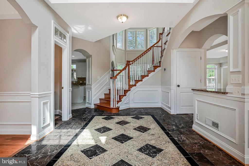 6614 QUANDER RD, ALEXANDRIA, Virginia 22307, 6 Bedrooms Bedrooms, ,5 BathroomsBathrooms,Residential,For sale,6614 QUANDER RD,VAFX2261296 MLS # VAFX2261296