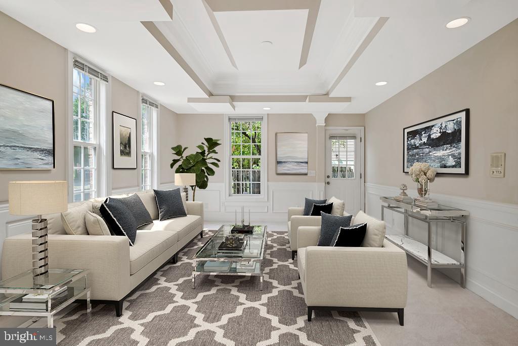 6614 QUANDER RD, ALEXANDRIA, Virginia 22307, 6 Bedrooms Bedrooms, ,5 BathroomsBathrooms,Residential,For sale,6614 QUANDER RD,VAFX2261296 MLS # VAFX2261296