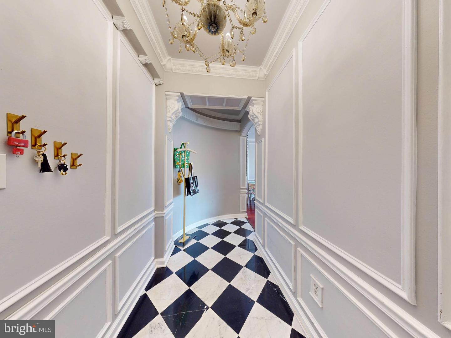 1 SCOTT CIR NW #713, WASHINGTON, District Of Columbia 20036, 1 Bedroom Bedrooms, ,1 BathroomBathrooms,Residential,For sale,1 SCOTT CIR NW #713,DCDC2215138 MLS # DCDC2215138