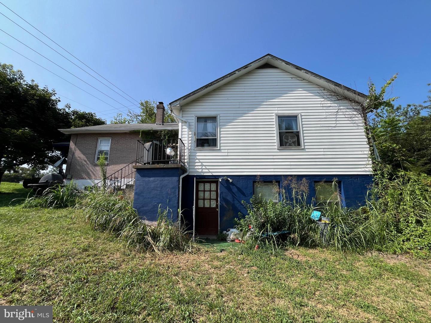 3253 FRONT ROYAL PIKE, WINCHESTER, Virginia 22602, 3 Bedrooms Bedrooms, ,2 BathroomsBathrooms,Residential,For sale,3253 FRONT ROYAL PIKE,VAFV2036084 MLS # VAFV2036084