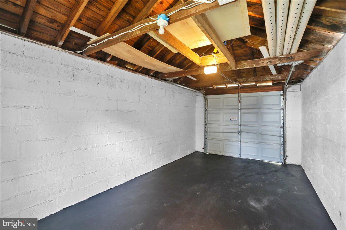 6219 WESTERN AVE NW, WASHINGTON, District Of Columbia 20015, 5 Bedrooms Bedrooms, ,3 BathroomsBathrooms,Residential,For sale,6219 WESTERN AVE NW,DCDC2215164 MLS # DCDC2215164