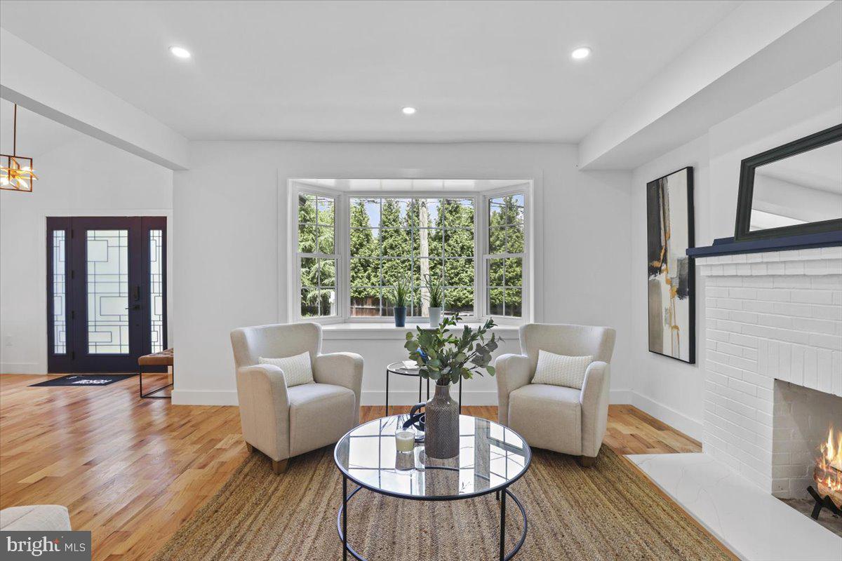 6219 WESTERN AVE NW, WASHINGTON, District Of Columbia 20015, 5 Bedrooms Bedrooms, ,3 BathroomsBathrooms,Residential,For sale,6219 WESTERN AVE NW,DCDC2215164 MLS # DCDC2215164