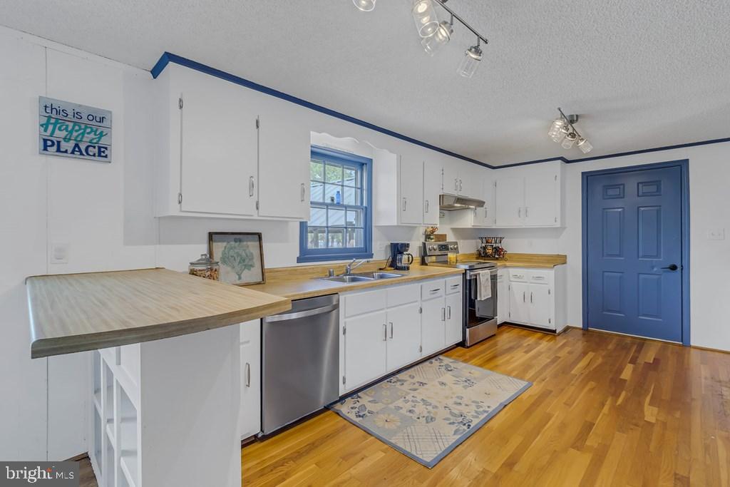 2082 FLEETON RD, REEDVILLE, Virginia 22539, 3 Bedrooms Bedrooms, 8 Rooms Rooms,2 BathroomsBathrooms,Residential,For sale,2082 FLEETON RD,VANV2001728 MLS # VANV2001728