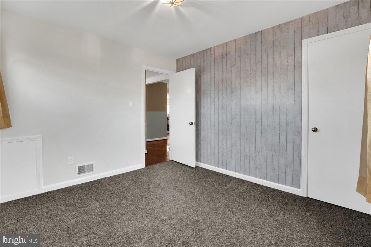 6414 VIRGINIA HILLS AVE, ALEXANDRIA, Virginia 22310, 5 Bedrooms Bedrooms, ,2 BathroomsBathrooms,Residential,For sale,6414 VIRGINIA HILLS AVE,VAFX2261334 MLS # VAFX2261334
