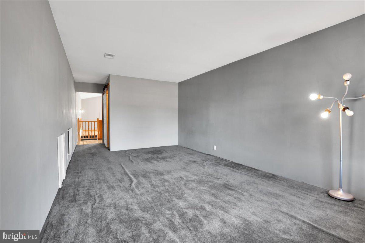 6414 VIRGINIA HILLS AVE, ALEXANDRIA, Virginia 22310, 5 Bedrooms Bedrooms, ,2 BathroomsBathrooms,Residential,For sale,6414 VIRGINIA HILLS AVE,VAFX2261334 MLS # VAFX2261334