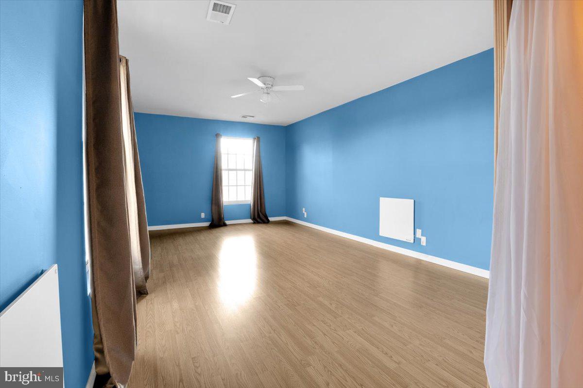 6414 VIRGINIA HILLS AVE, ALEXANDRIA, Virginia 22310, 5 Bedrooms Bedrooms, ,2 BathroomsBathrooms,Residential,For sale,6414 VIRGINIA HILLS AVE,VAFX2261334 MLS # VAFX2261334