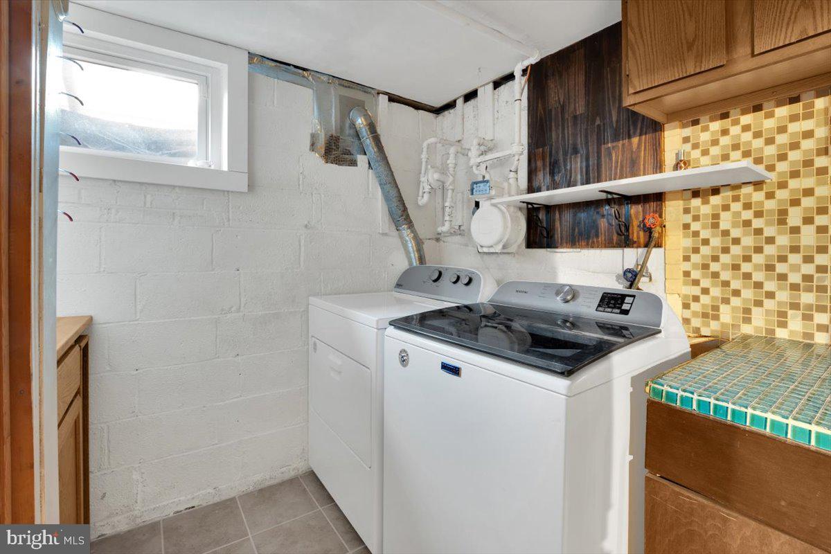6414 VIRGINIA HILLS AVE, ALEXANDRIA, Virginia 22310, 5 Bedrooms Bedrooms, ,2 BathroomsBathrooms,Residential,For sale,6414 VIRGINIA HILLS AVE,VAFX2261334 MLS # VAFX2261334