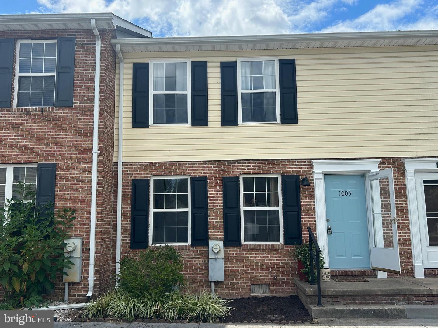 1005 LOCUST ST, STEPHENS CITY, Virginia 22655, 2 Bedrooms Bedrooms, ,1 BathroomBathrooms,Residential,For sale,1005 LOCUST ST,VAFV2036100 MLS # VAFV2036100