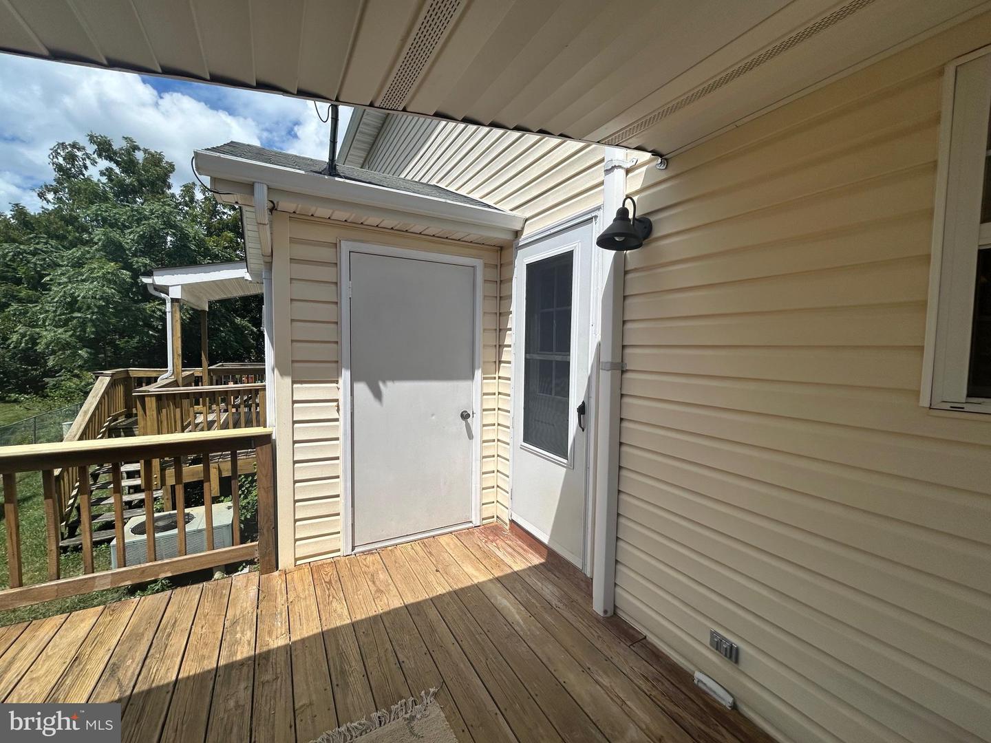 1005 LOCUST ST, STEPHENS CITY, Virginia 22655, 2 Bedrooms Bedrooms, ,1 BathroomBathrooms,Residential,For sale,1005 LOCUST ST,VAFV2036100 MLS # VAFV2036100