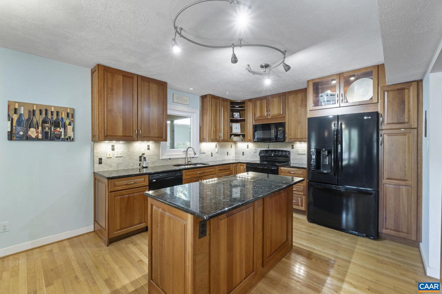 4 LAKEVIEW CIR, PALMYRA, Virginia 22963, 4 Bedrooms Bedrooms, ,3 BathroomsBathrooms,Residential,For sale,4 LAKEVIEW CIR,667853 MLS # 667853