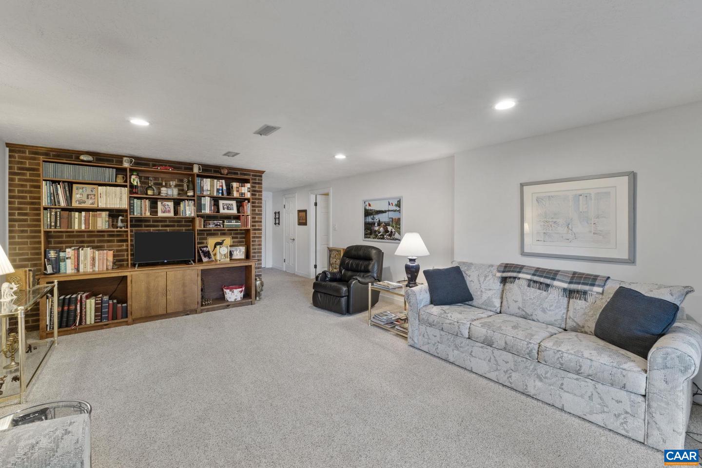 4 LAKEVIEW CIR, PALMYRA, Virginia 22963, 4 Bedrooms Bedrooms, ,3 BathroomsBathrooms,Residential,For sale,4 LAKEVIEW CIR,667853 MLS # 667853