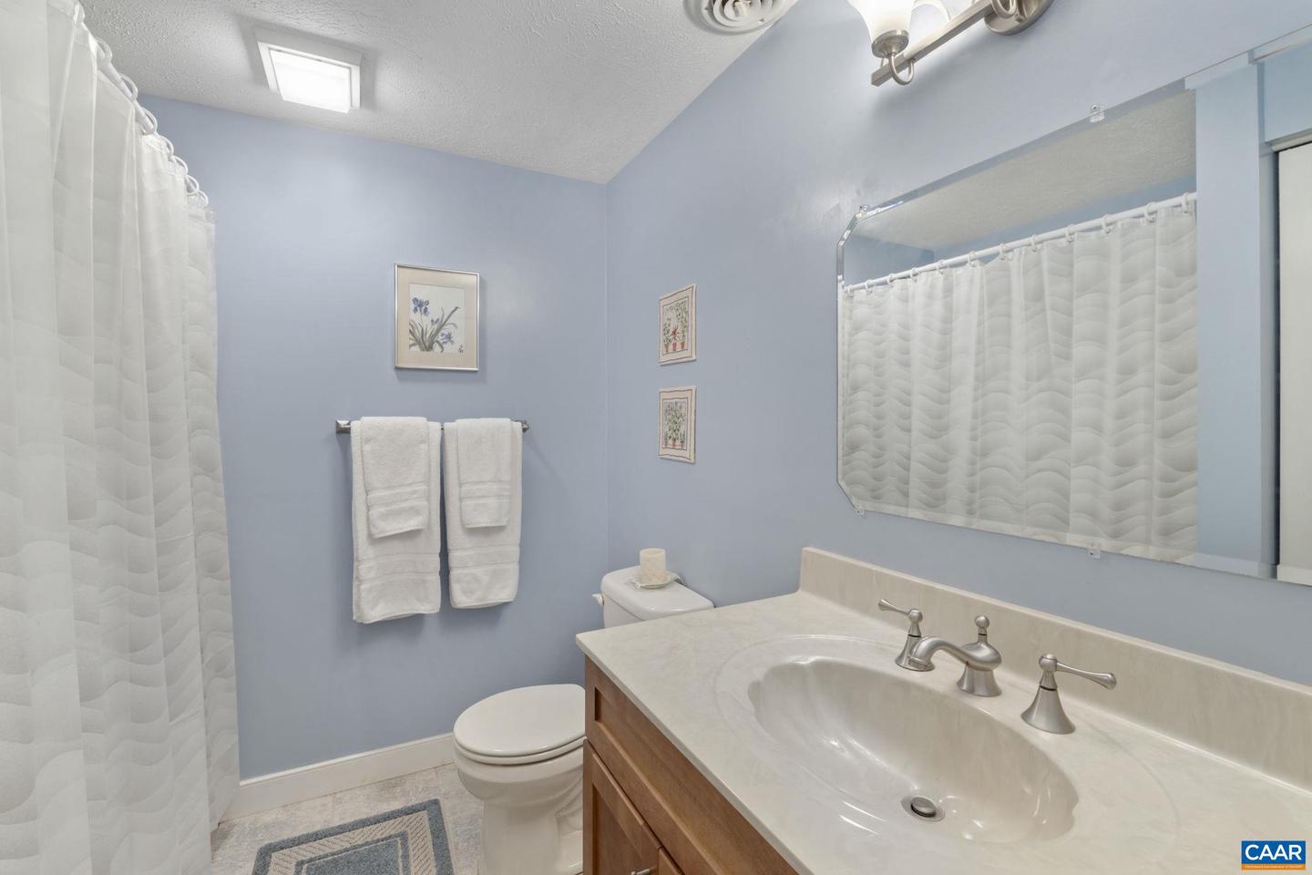 4 LAKEVIEW CIR, PALMYRA, Virginia 22963, 4 Bedrooms Bedrooms, ,3 BathroomsBathrooms,Residential,For sale,4 LAKEVIEW CIR,667853 MLS # 667853