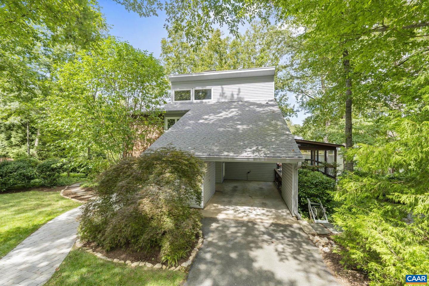 4 LAKEVIEW CIR, PALMYRA, Virginia 22963, 4 Bedrooms Bedrooms, ,3 BathroomsBathrooms,Residential,For sale,4 LAKEVIEW CIR,667853 MLS # 667853