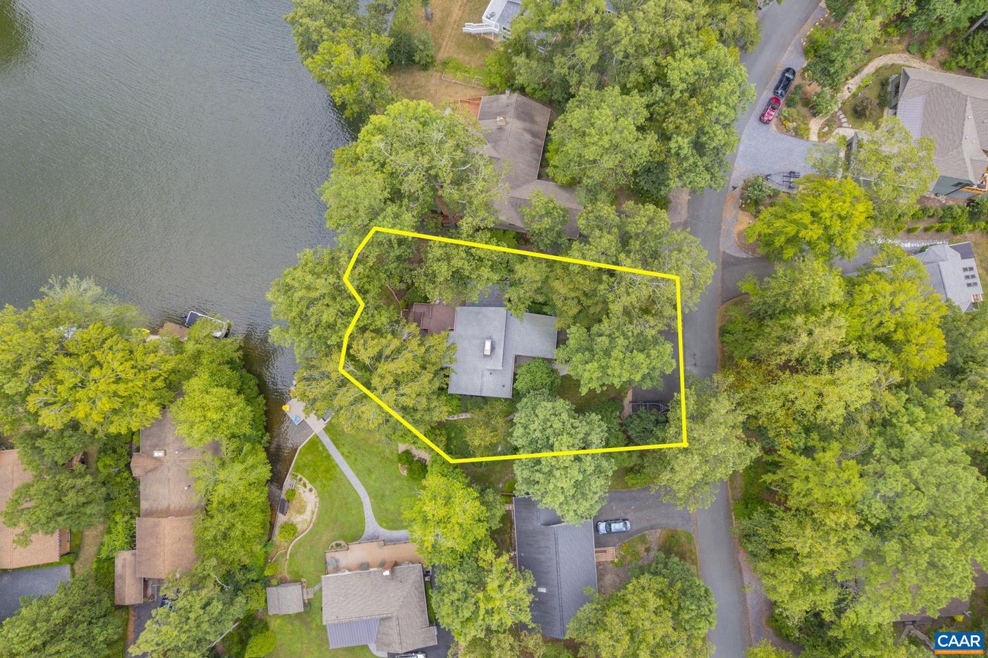 4 LAKEVIEW CIR, PALMYRA, Virginia 22963, 4 Bedrooms Bedrooms, ,3 BathroomsBathrooms,Residential,For sale,4 LAKEVIEW CIR,667853 MLS # 667853