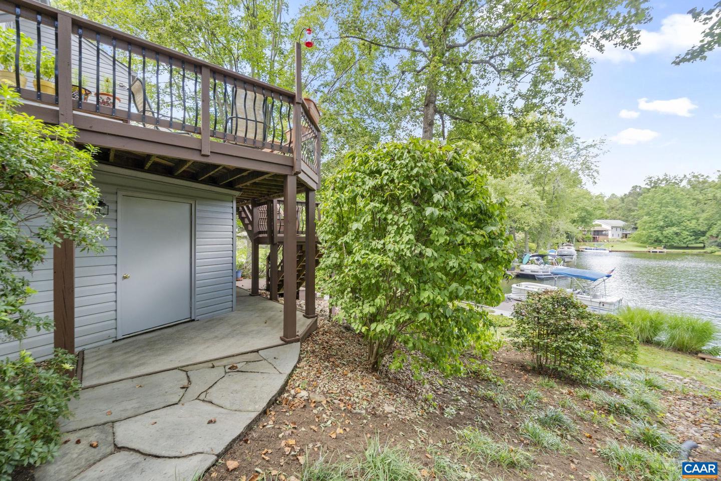4 LAKEVIEW CIR, PALMYRA, Virginia 22963, 4 Bedrooms Bedrooms, ,3 BathroomsBathrooms,Residential,For sale,4 LAKEVIEW CIR,667853 MLS # 667853