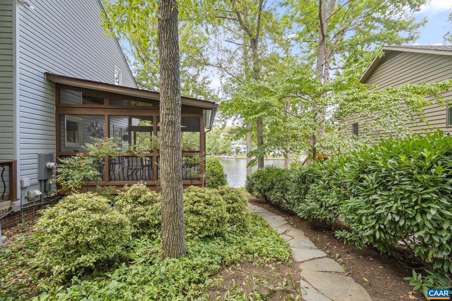 4 LAKEVIEW CIR, PALMYRA, Virginia 22963, 4 Bedrooms Bedrooms, ,3 BathroomsBathrooms,Residential,For sale,4 LAKEVIEW CIR,667853 MLS # 667853