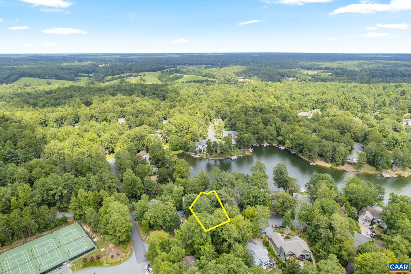 4 LAKEVIEW CIR, PALMYRA, Virginia 22963, 4 Bedrooms Bedrooms, ,3 BathroomsBathrooms,Residential,For sale,4 LAKEVIEW CIR,667853 MLS # 667853