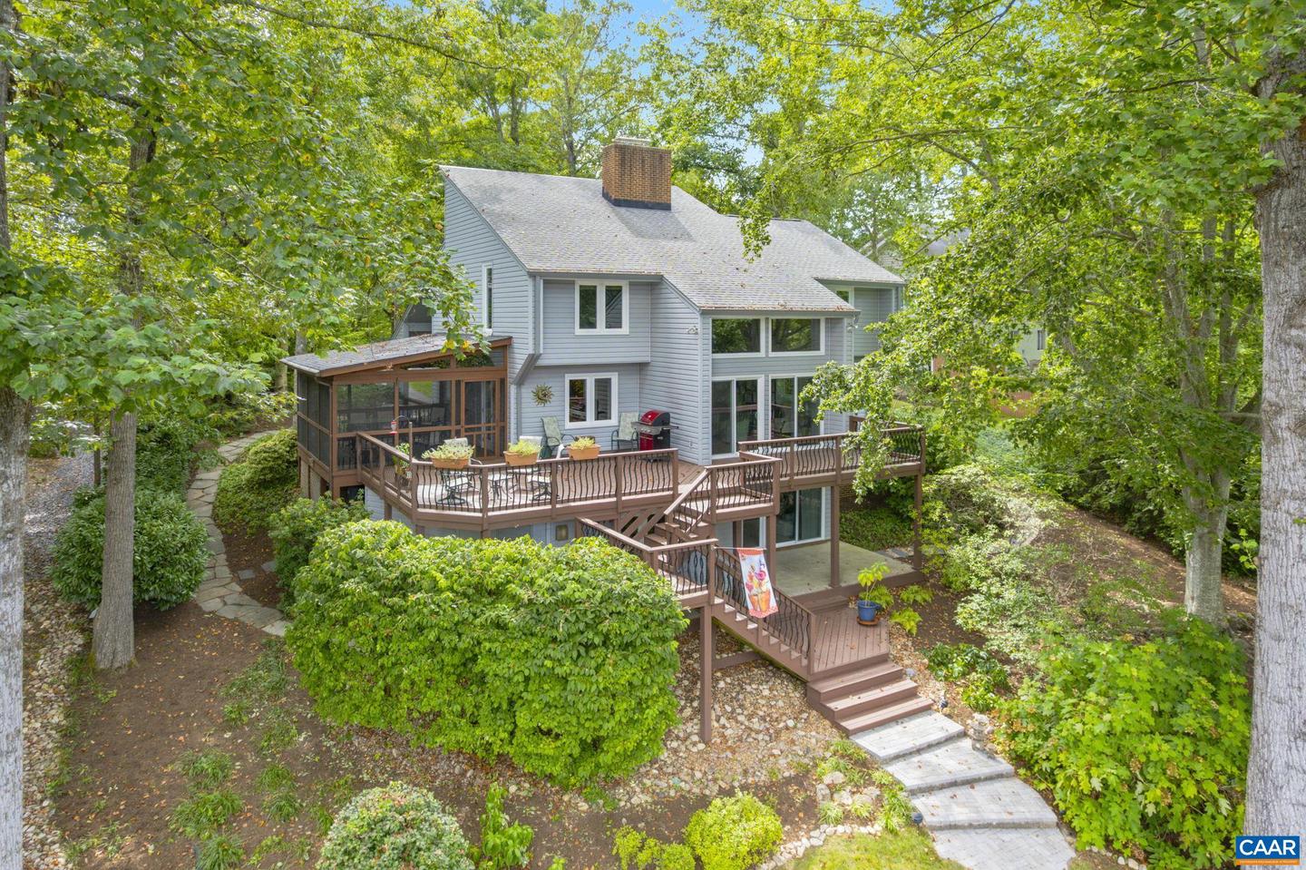 4 LAKEVIEW CIR, PALMYRA, Virginia 22963, 4 Bedrooms Bedrooms, ,3 BathroomsBathrooms,Residential,For sale,4 LAKEVIEW CIR,667853 MLS # 667853