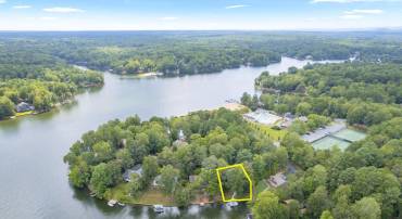 4 LAKEVIEW CIR, PALMYRA, Virginia 22963, 4 Bedrooms Bedrooms, ,3 BathroomsBathrooms,Residential,For sale,4 LAKEVIEW CIR,667853 MLS # 667853
