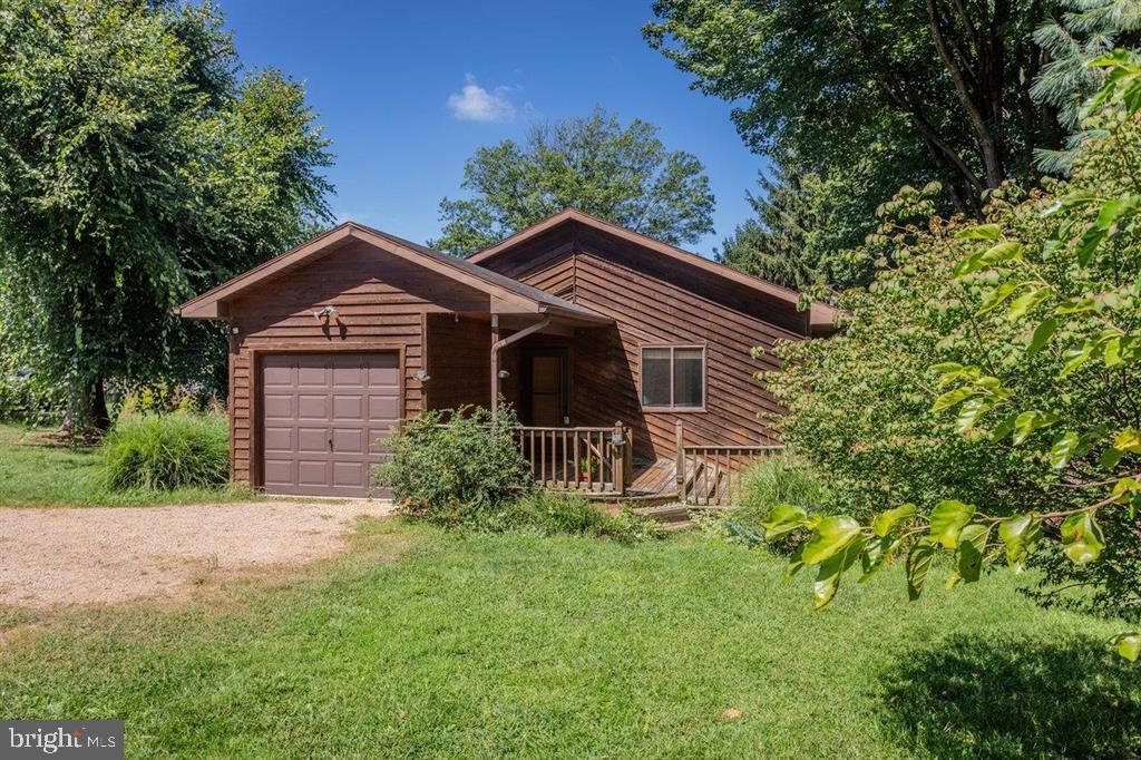 510 STONEFIELD CT, HARRISONBURG, Virginia 22802, 3 Bedrooms Bedrooms, ,2 BathroomsBathrooms,Residential,For sale,510 STONEFIELD CT,VAHC2000464 MLS # VAHC2000464