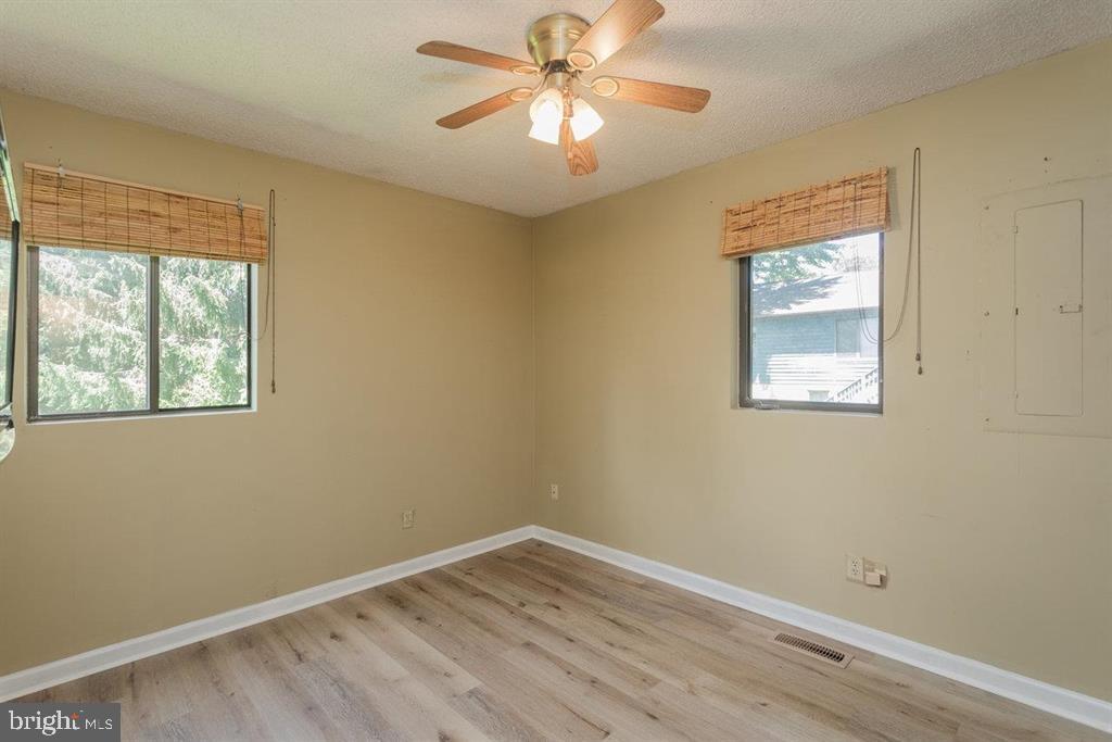 510 STONEFIELD CT, HARRISONBURG, Virginia 22802, 3 Bedrooms Bedrooms, ,2 BathroomsBathrooms,Residential,For sale,510 STONEFIELD CT,VAHC2000464 MLS # VAHC2000464
