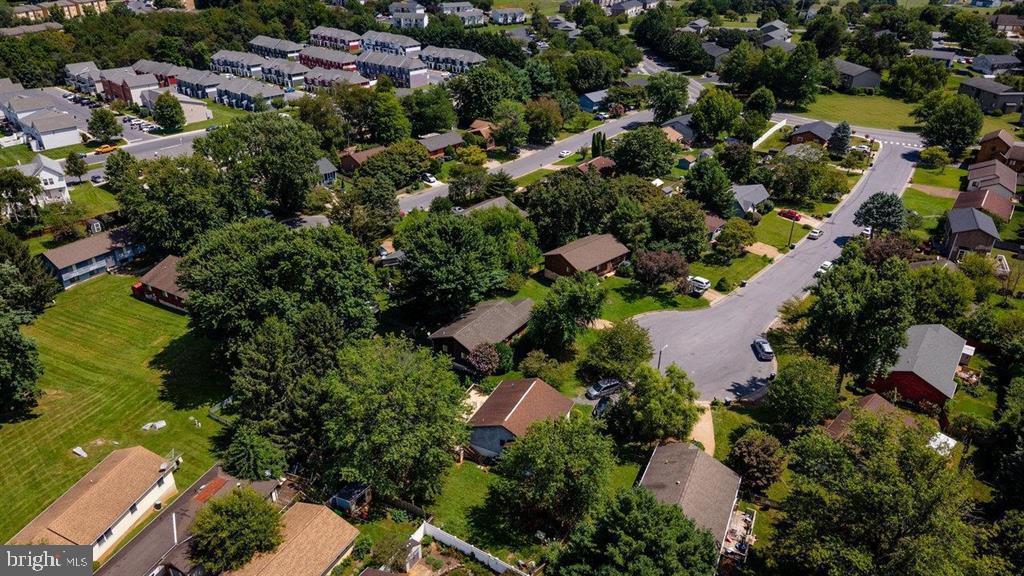 510 STONEFIELD CT, HARRISONBURG, Virginia 22802, 3 Bedrooms Bedrooms, ,2 BathroomsBathrooms,Residential,For sale,510 STONEFIELD CT,VAHC2000464 MLS # VAHC2000464