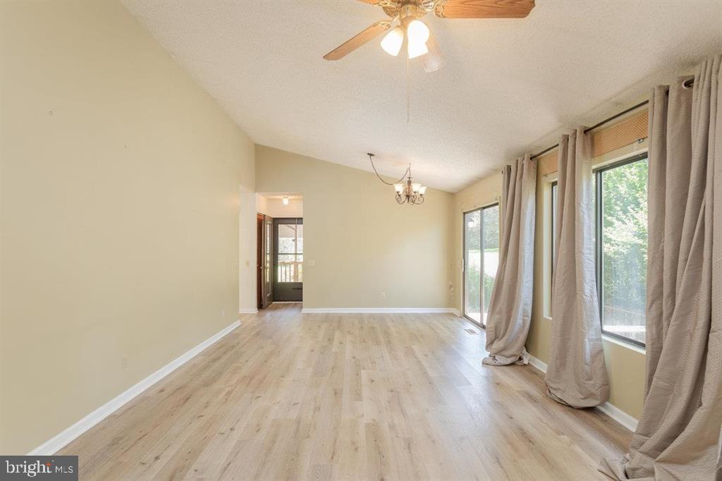 510 STONEFIELD CT, HARRISONBURG, Virginia 22802, 3 Bedrooms Bedrooms, ,2 BathroomsBathrooms,Residential,For sale,510 STONEFIELD CT,VAHC2000464 MLS # VAHC2000464