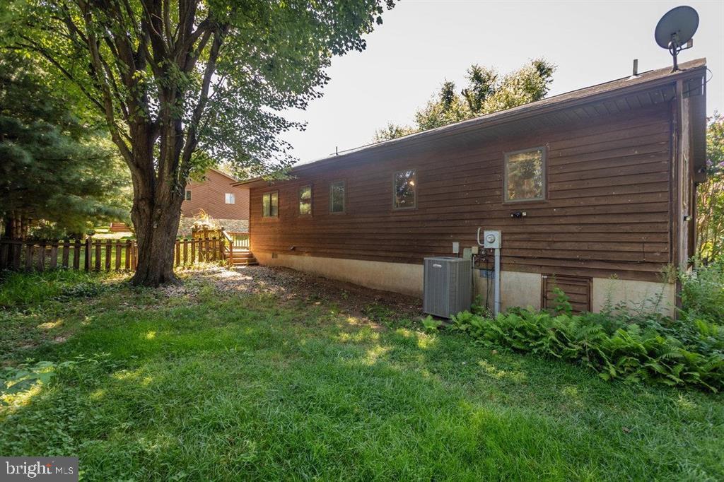 510 STONEFIELD CT, HARRISONBURG, Virginia 22802, 3 Bedrooms Bedrooms, ,2 BathroomsBathrooms,Residential,For sale,510 STONEFIELD CT,VAHC2000464 MLS # VAHC2000464