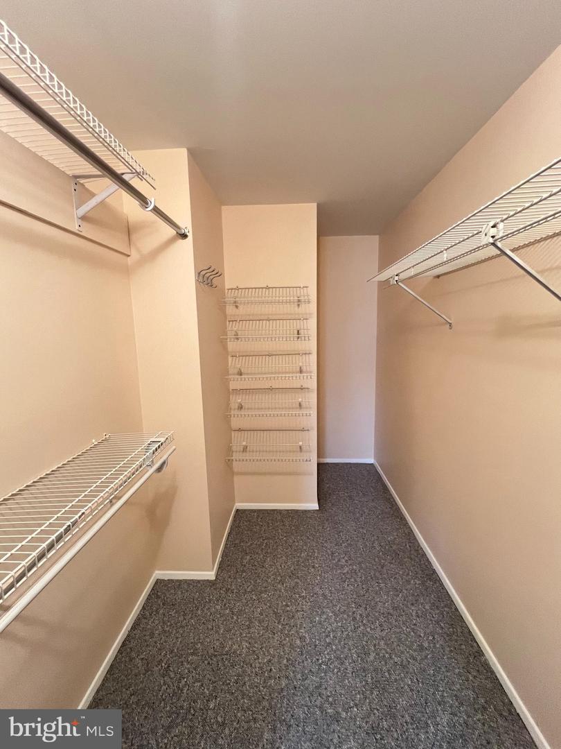 6300 STEVENSON AVE #1113, ALEXANDRIA, Virginia 22304, 2 Bedrooms Bedrooms, ,2 BathroomsBathrooms,Residential,For sale,6300 STEVENSON AVE #1113,VAAX2048614 MLS # VAAX2048614