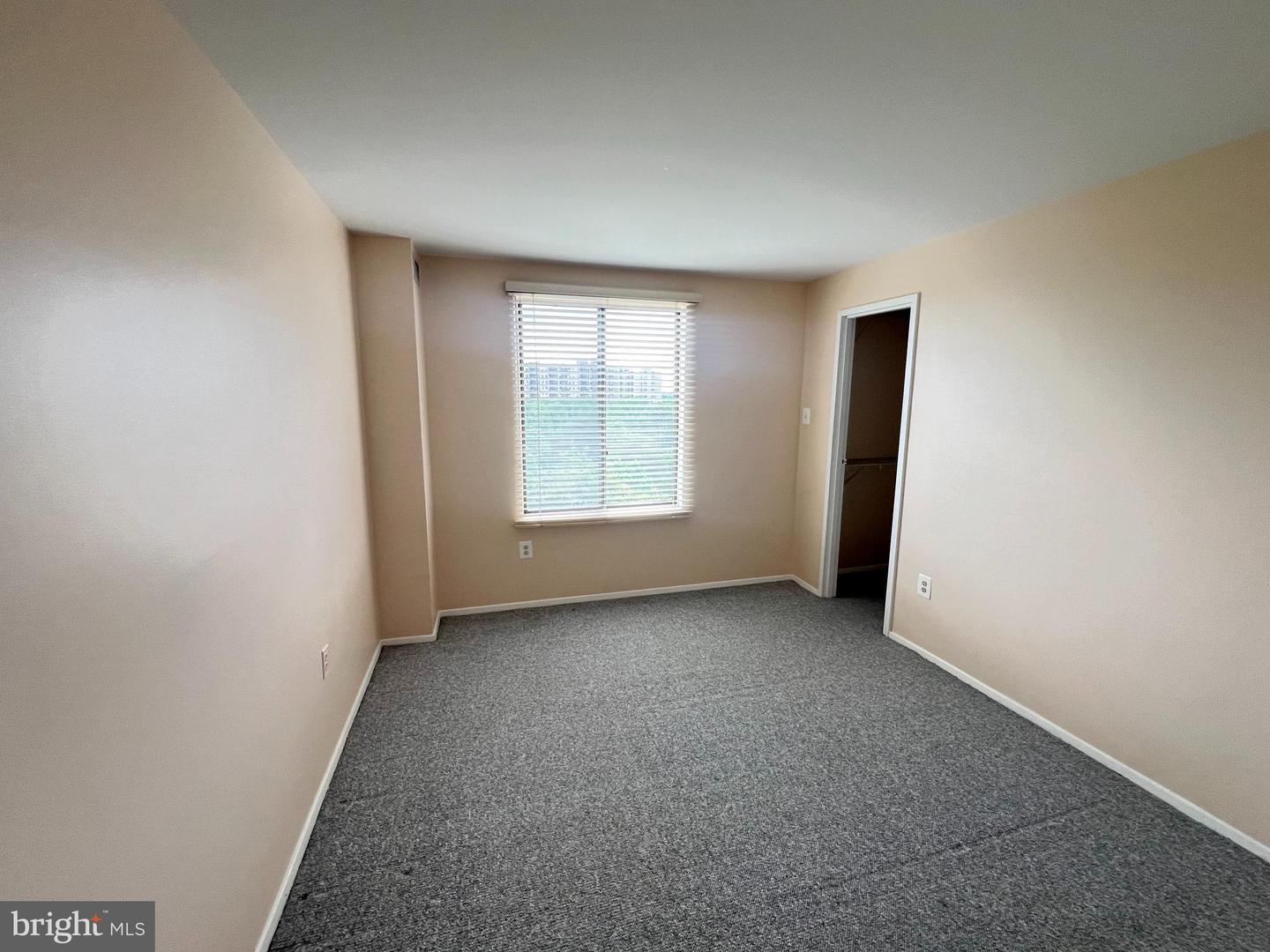 6300 STEVENSON AVE #1113, ALEXANDRIA, Virginia 22304, 2 Bedrooms Bedrooms, ,2 BathroomsBathrooms,Residential,For sale,6300 STEVENSON AVE #1113,VAAX2048614 MLS # VAAX2048614