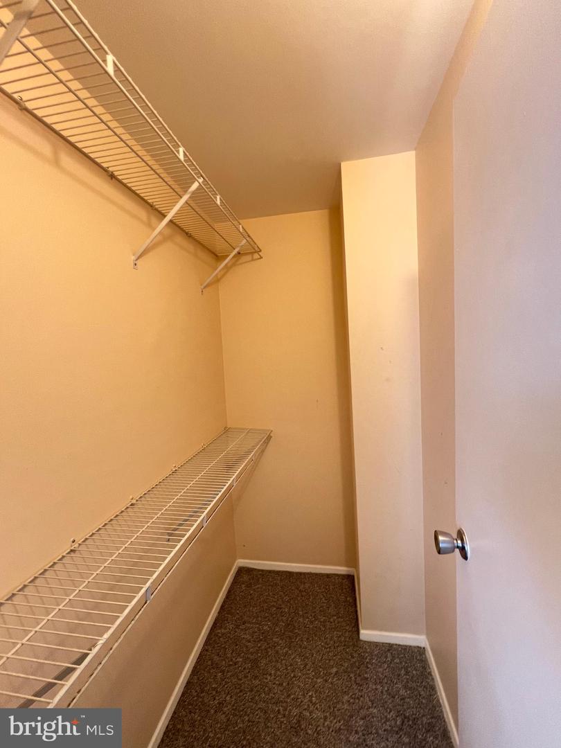 6300 STEVENSON AVE #1113, ALEXANDRIA, Virginia 22304, 2 Bedrooms Bedrooms, ,2 BathroomsBathrooms,Residential,For sale,6300 STEVENSON AVE #1113,VAAX2048614 MLS # VAAX2048614