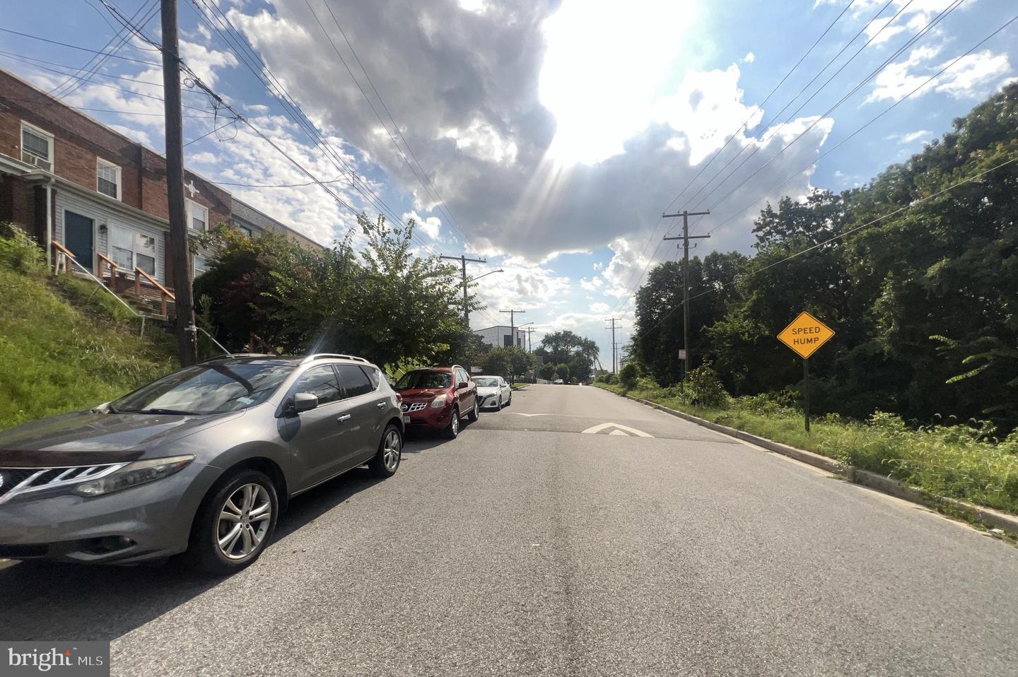 2515 FAIRLAWN AVE SE, WASHINGTON, District Of Columbia 20020, 2 Bedrooms Bedrooms, ,1 BathroomBathrooms,Residential,For sale,2515 FAIRLAWN AVE SE,DCDC2215228 MLS # DCDC2215228