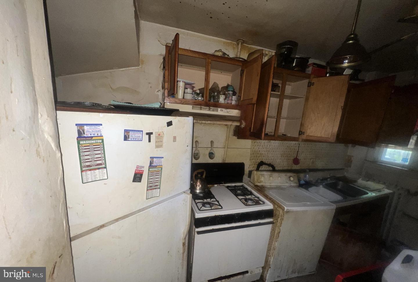 2515 FAIRLAWN AVE SE, WASHINGTON, District Of Columbia 20020, 2 Bedrooms Bedrooms, ,1 BathroomBathrooms,Residential,For sale,2515 FAIRLAWN AVE SE,DCDC2215228 MLS # DCDC2215228