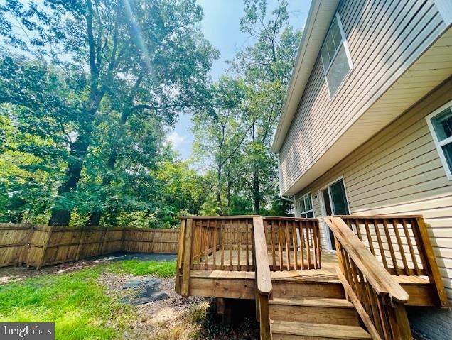 220 5TH ST, COLONIAL BEACH, Virginia 22443, 3 Bedrooms Bedrooms, ,2 BathroomsBathrooms,Residential,For sale,220 5TH ST,VAWE2009560 MLS # VAWE2009560